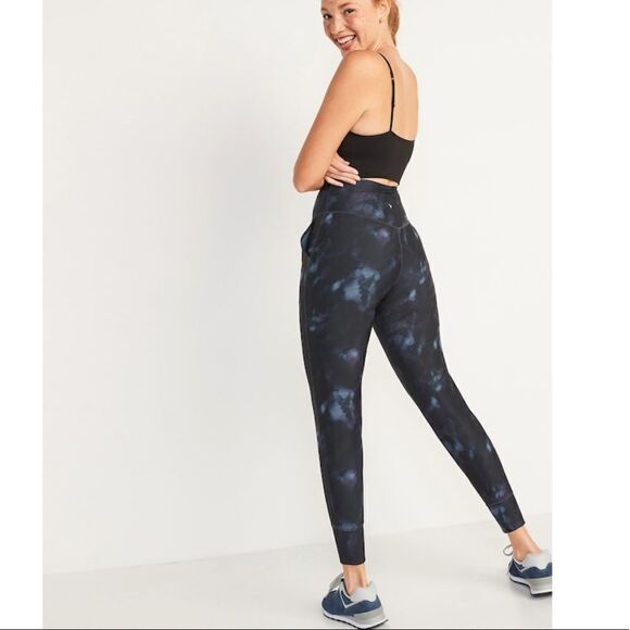Old Navy High Waisted Powersoft 7/8 Length Tie Dye Joggers Size M - Picture 1 of 11